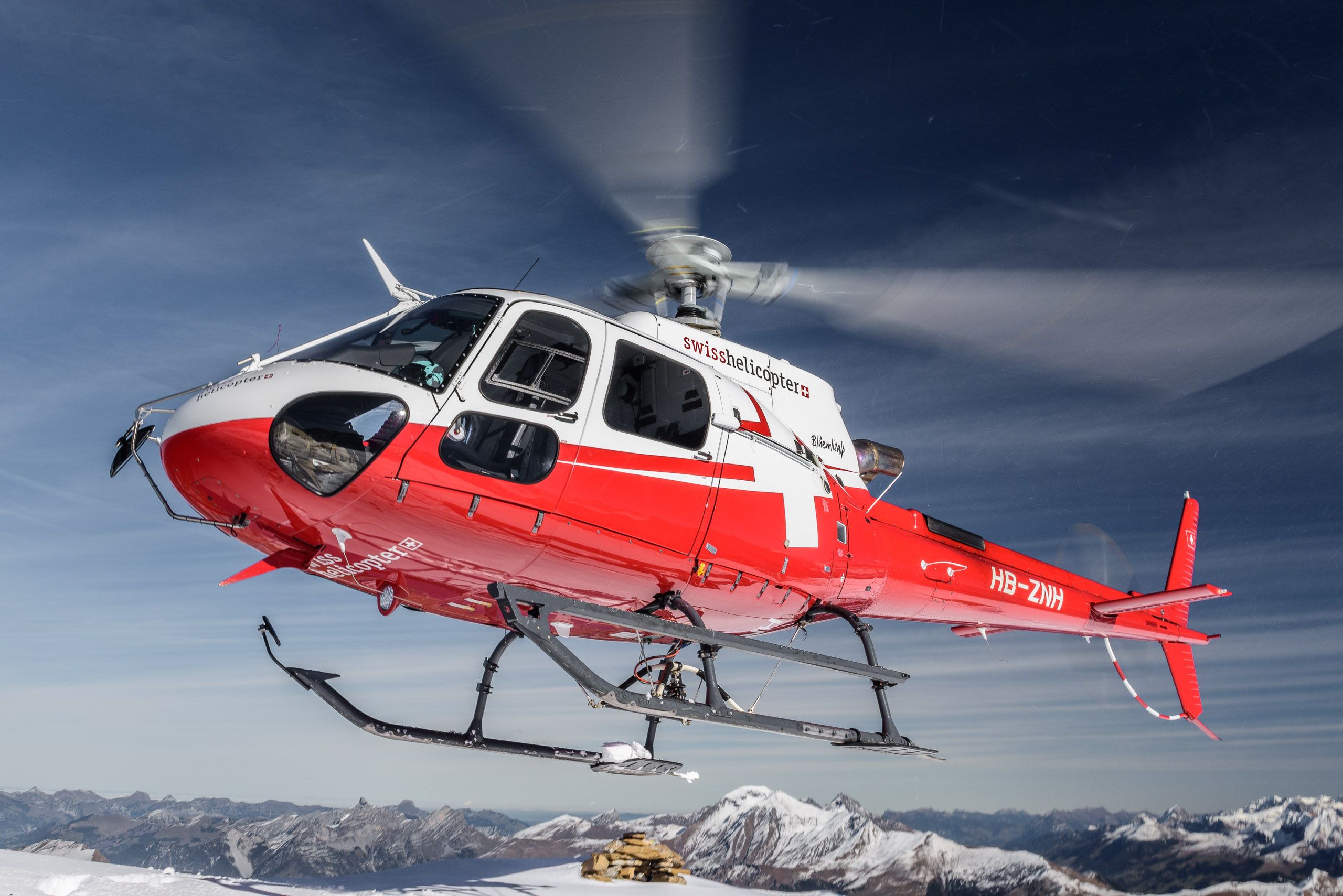 Helikopterflug-in-Schweizer-Alpen